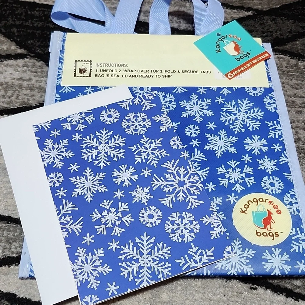 SNOWFLAKE KANGAROOO 3-IN-1 REUSABLE GIFT MAILER BAG SET-OF-2 BUNDLE